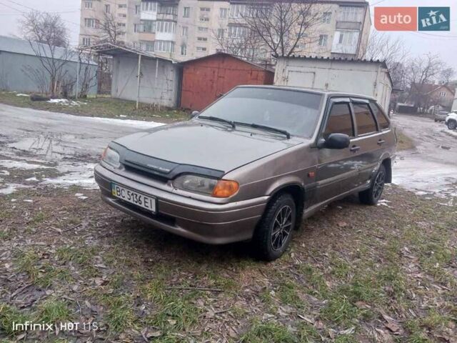 Серый ВАЗ 2114 Самара, объемом двигателя 1.6 л и пробегом 115 тыс. км за 2000 $, фото 1 на Automoto.ua