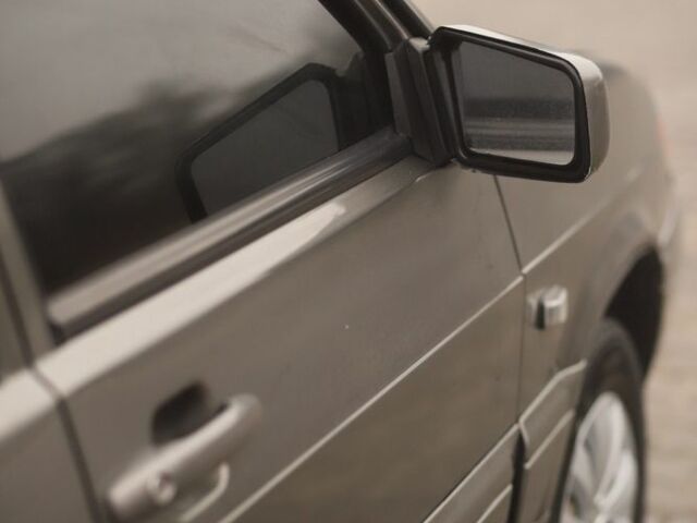 Серый ВАЗ 2114 Самара, объемом двигателя 1.6 л и пробегом 270 тыс. км за 2000 $, фото 14 на Automoto.ua