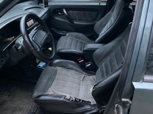 Серый ВАЗ 2114 Самара, объемом двигателя 0 л и пробегом 300 тыс. км за 950 $, фото 7 на Automoto.ua