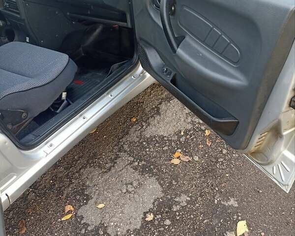 Серый ВАЗ 2114 Самара, объемом двигателя 1.6 л и пробегом 27 тыс. км за 3000 $, фото 51 на Automoto.ua