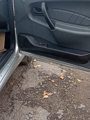 Серый ВАЗ 2114 Самара, объемом двигателя 1.6 л и пробегом 27 тыс. км за 3000 $, фото 41 на Automoto.ua