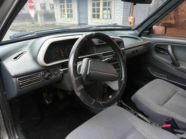 Серый ВАЗ 2114 Самара, объемом двигателя 1.6 л и пробегом 247 тыс. км за 2100 $, фото 6 на Automoto.ua