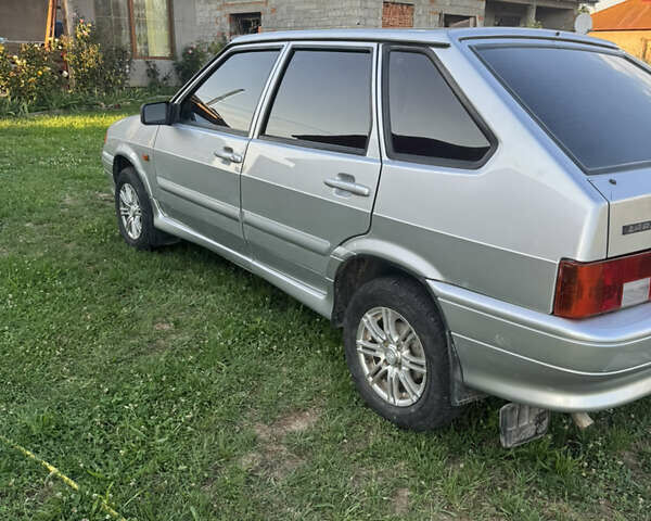 Серый ВАЗ 2114 Самара, объемом двигателя 1.6 л и пробегом 102 тыс. км за 2800 $, фото 11 на Automoto.ua