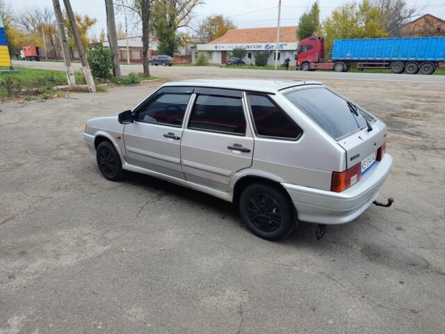 Серый ВАЗ 2114 Самара, объемом двигателя 1.6 л и пробегом 160 тыс. км за 1250 $, фото 5 на Automoto.ua