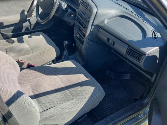 Серый ВАЗ 2114 Самара, объемом двигателя 0 л и пробегом 134 тыс. км за 2900 $, фото 2 на Automoto.ua