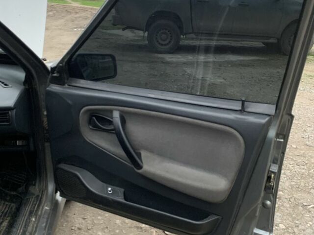 Серый ВАЗ 2114 Самара, объемом двигателя 1.6 л и пробегом 120 тыс. км за 1600 $, фото 13 на Automoto.ua