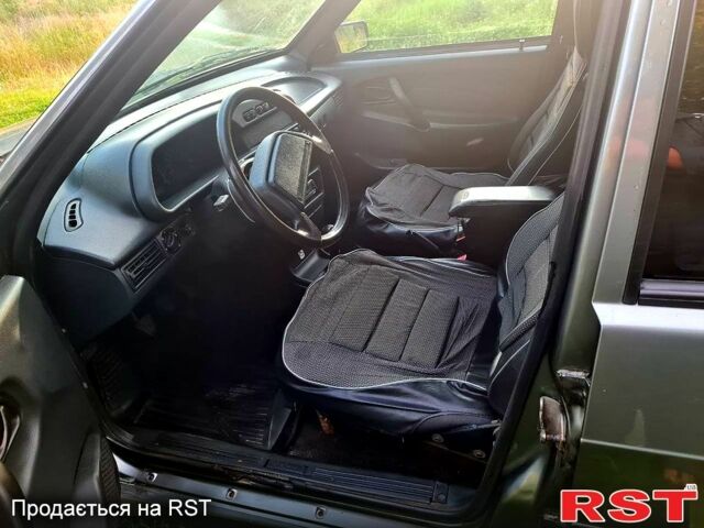 Серый ВАЗ 2114 Самара, объемом двигателя 1.6 л и пробегом 141 тыс. км за 1654 $, фото 3 на Automoto.ua