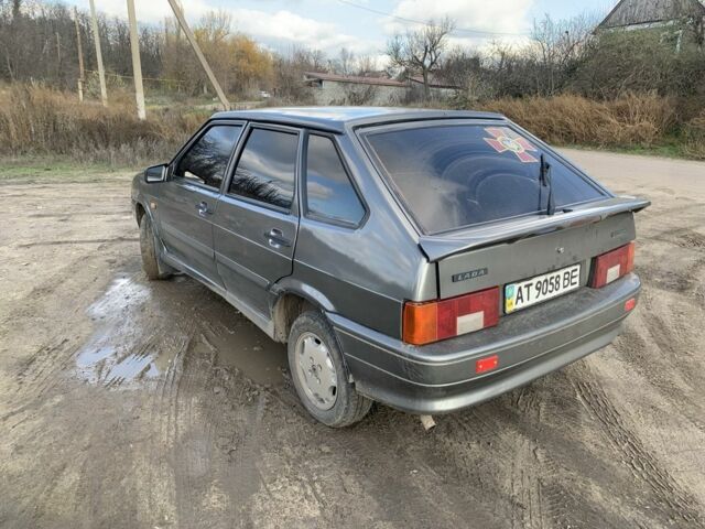 Серый ВАЗ 2114 Самара, объемом двигателя 1.6 л и пробегом 300 тыс. км за 1903 $, фото 2 на Automoto.ua