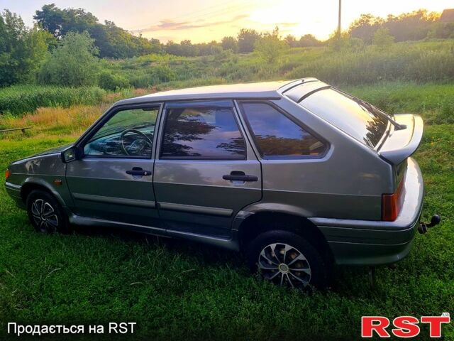 Серый ВАЗ 2114 Самара, объемом двигателя 1.6 л и пробегом 141 тыс. км за 1654 $, фото 2 на Automoto.ua