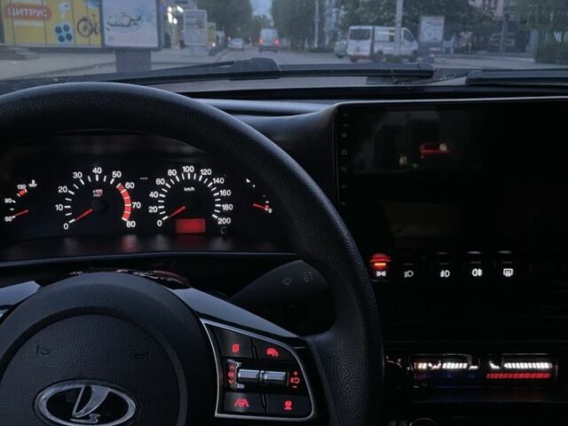 Серый ВАЗ 2114 Самара, объемом двигателя 1.6 л и пробегом 170 тыс. км за 3800 $, фото 18 на Automoto.ua