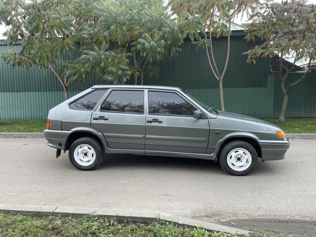 Серый ВАЗ 2114 Самара, объемом двигателя 1.6 л и пробегом 197 тыс. км за 2500 $, фото 3 на Automoto.ua