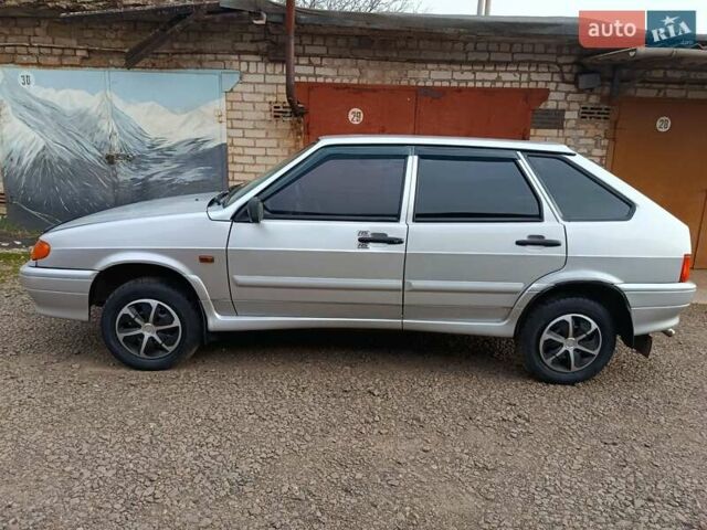 Серый ВАЗ 2114 Самара, объемом двигателя 1.6 л и пробегом 83 тыс. км за 2450 $, фото 7 на Automoto.ua