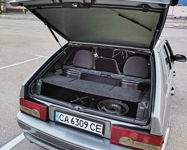 Серый ВАЗ 2114 Самара, объемом двигателя 1.6 л и пробегом 118 тыс. км за 2900 $, фото 5 на Automoto.ua