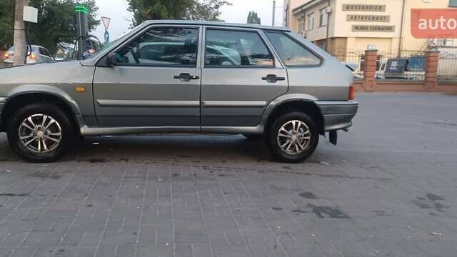 Серый ВАЗ 2114 Самара, объемом двигателя 1.6 л и пробегом 141 тыс. км за 2700 $, фото 1 на Automoto.ua