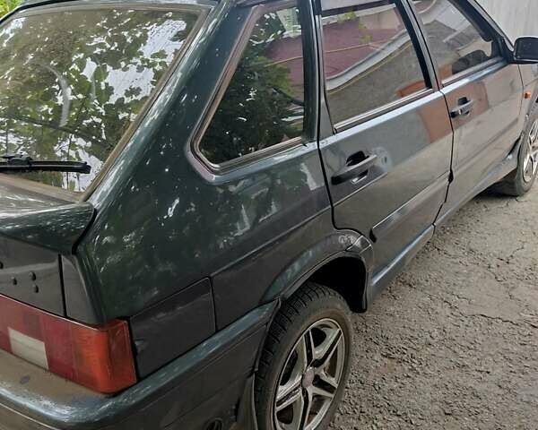 Серый ВАЗ 2114 Самара, объемом двигателя 1.6 л и пробегом 111 тыс. км за 1600 $, фото 6 на Automoto.ua