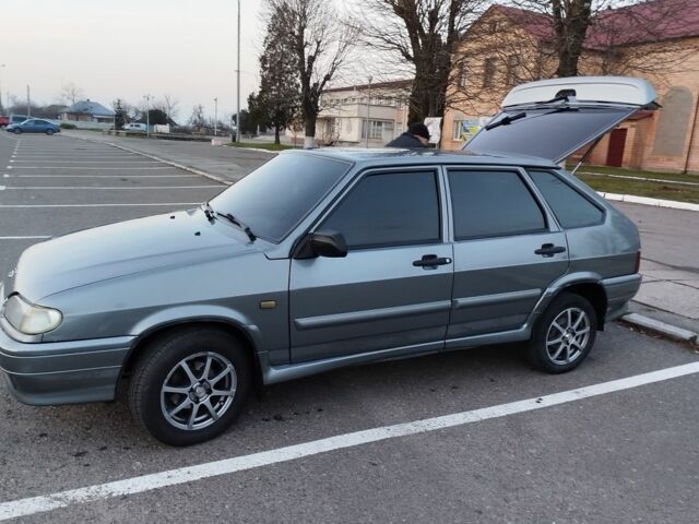 Серый ВАЗ 2114 Самара, объемом двигателя 1.6 л и пробегом 118 тыс. км за 2900 $, фото 2 на Automoto.ua