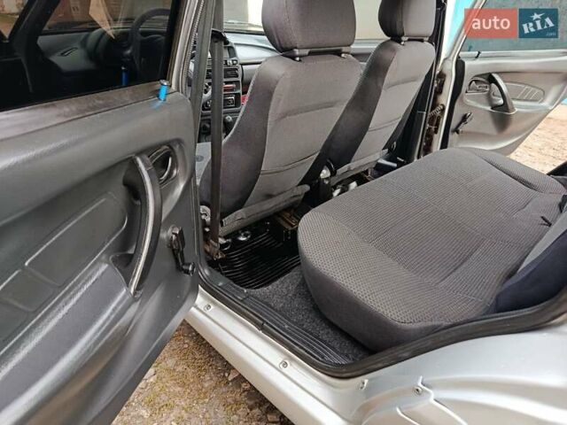 Серый ВАЗ 2114 Самара, объемом двигателя 1.6 л и пробегом 83 тыс. км за 2450 $, фото 25 на Automoto.ua