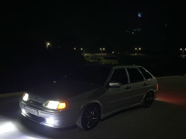 Серый ВАЗ 2114 Самара, объемом двигателя 1.6 л и пробегом 170 тыс. км за 3800 $, фото 2 на Automoto.ua