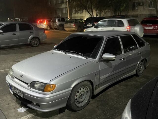 Серый ВАЗ 2114 Самара, объемом двигателя 1.6 л и пробегом 170 тыс. км за 3800 $, фото 3 на Automoto.ua