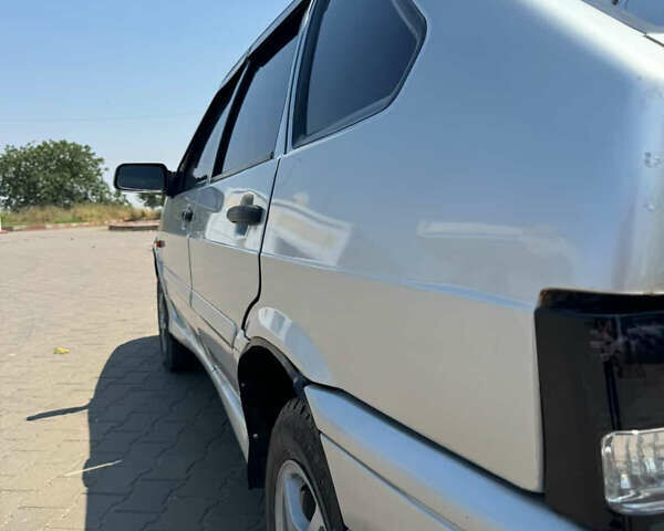 Серый ВАЗ 2114 Самара, объемом двигателя 1.6 л и пробегом 300 тыс. км за 2500 $, фото 6 на Automoto.ua