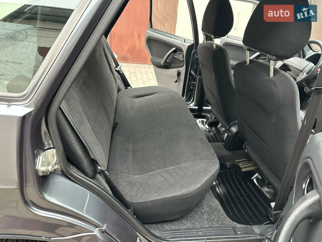 Сірий ВАЗ 2114 Самара, об'ємом двигуна 1.6 л та пробігом 18 тис. км за 4300 $, фото 100 на Automoto.ua