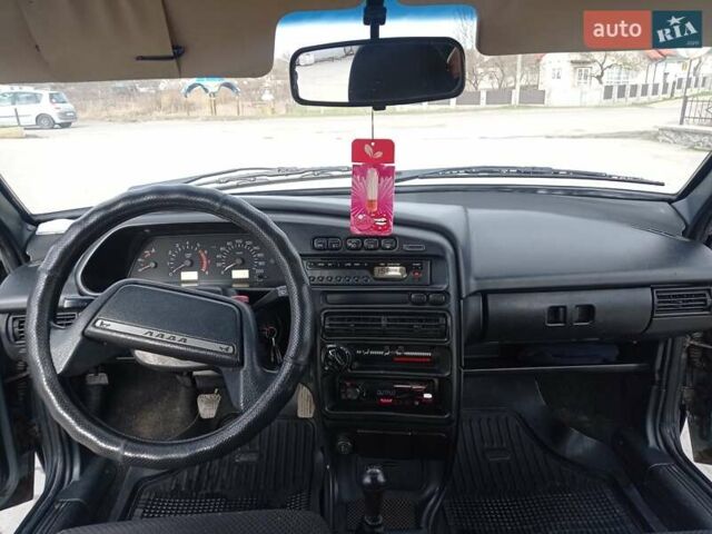 Серый ВАЗ 2114 Самара, объемом двигателя 1.6 л и пробегом 136 тыс. км за 2100 $, фото 3 на Automoto.ua