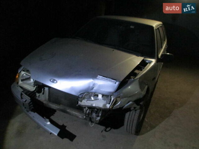 Сірий ВАЗ 2114 Самара, об'ємом двигуна 1.6 л та пробігом 235 тис. км за 900 $, фото 6 на Automoto.ua