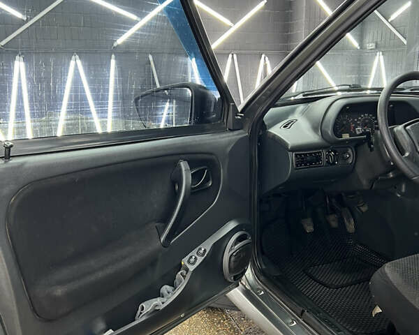 Серый ВАЗ 2114 Самара, объемом двигателя 1.6 л и пробегом 136 тыс. км за 2600 $, фото 10 на Automoto.ua