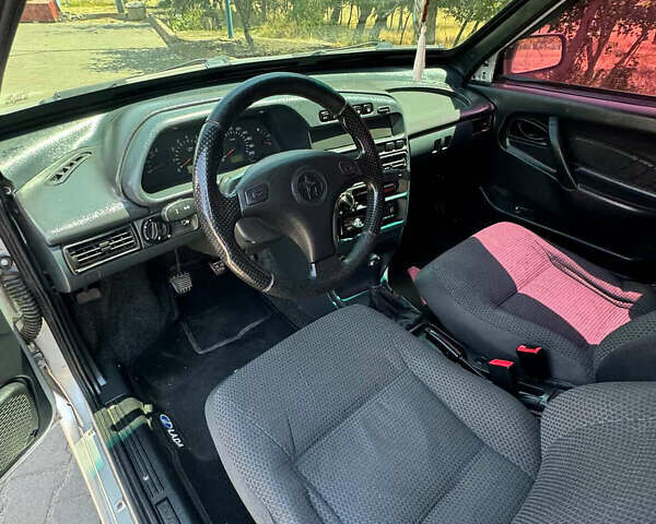 Серый ВАЗ 2114 Самара, объемом двигателя 1.6 л и пробегом 300 тыс. км за 2500 $, фото 10 на Automoto.ua