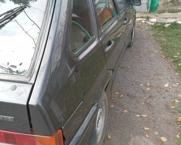 Серый ВАЗ 2114 Самара, объемом двигателя 1.6 л и пробегом 163 тыс. км за 2750 $, фото 4 на Automoto.ua