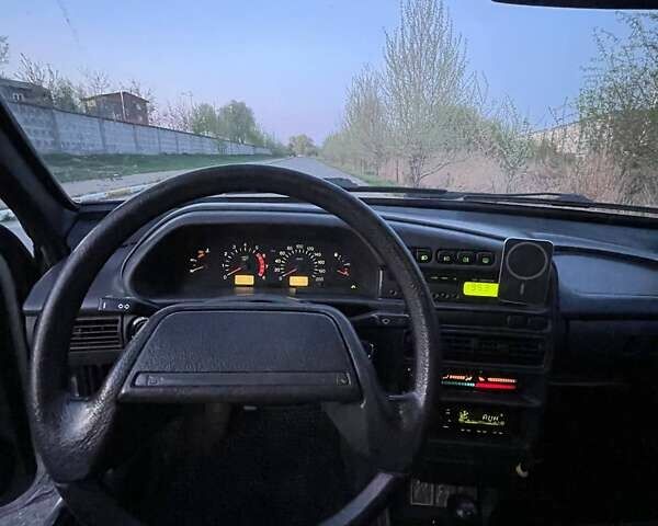 Серый ВАЗ 2114 Самара, объемом двигателя 1.6 л и пробегом 400 тыс. км за 1999 $, фото 17 на Automoto.ua