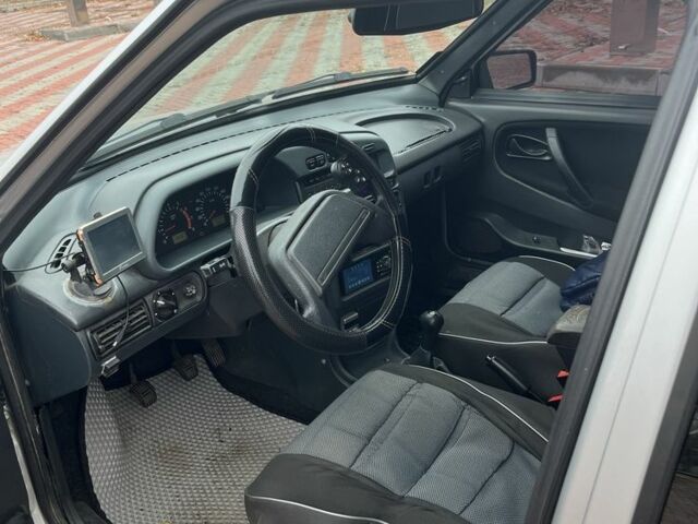 Серый ВАЗ 2114 Самара, объемом двигателя 1.6 л и пробегом 58 тыс. км за 2500 $, фото 6 на Automoto.ua