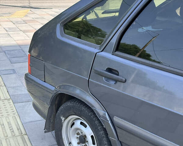 Серый ВАЗ 2114 Самара, объемом двигателя 1.6 л и пробегом 240 тыс. км за 2200 $, фото 4 на Automoto.ua