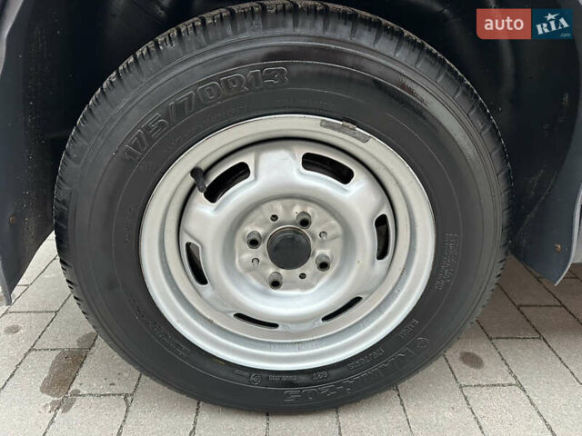 Сірий ВАЗ 2114 Самара, об'ємом двигуна 1.6 л та пробігом 18 тис. км за 4300 $, фото 52 на Automoto.ua