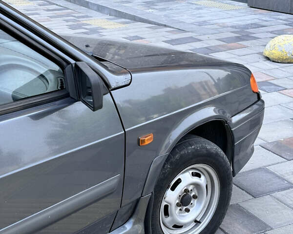 Серый ВАЗ 2114 Самара, объемом двигателя 1.6 л и пробегом 240 тыс. км за 2200 $, фото 5 на Automoto.ua