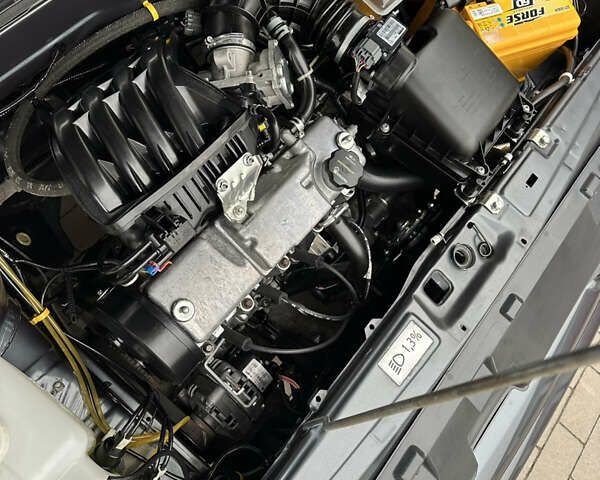 Сірий ВАЗ 2114 Самара, об'ємом двигуна 1.6 л та пробігом 18 тис. км за 4300 $, фото 129 на Automoto.ua