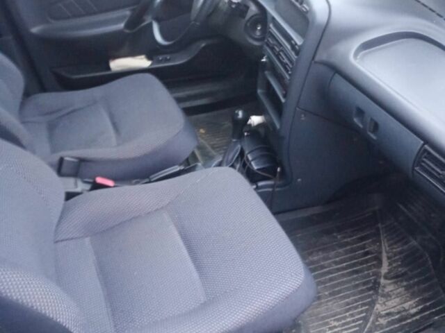 Серый ВАЗ 2114 Самара, объемом двигателя 1 л и пробегом 103 тыс. км за 1774 $, фото 5 на Automoto.ua