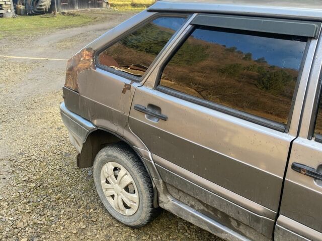 Сірий ВАЗ 2114 Самара, об'ємом двигуна 1.6 л та пробігом 180 тис. км за 650 $, фото 5 на Automoto.ua