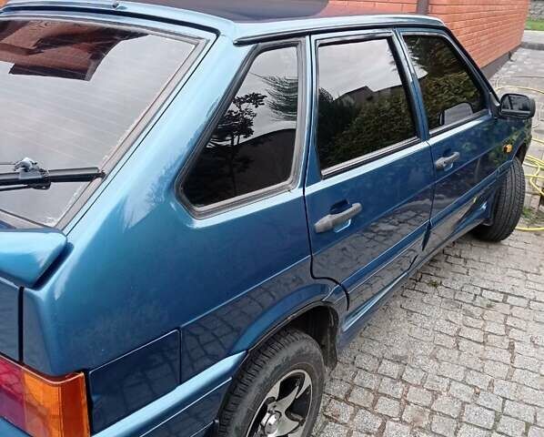 Синий ВАЗ 2114 Самара, объемом двигателя 1.5 л и пробегом 140 тыс. км за 2800 $, фото 1 на Automoto.ua