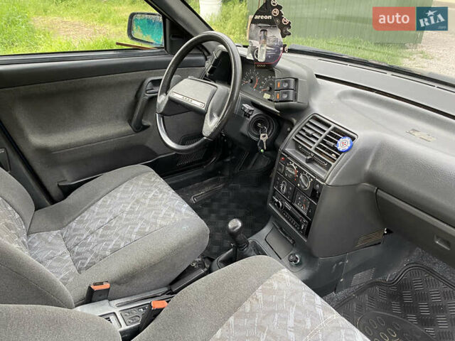 Синий ВАЗ 2114 Самара, объемом двигателя 1.6 л и пробегом 164 тыс. км за 1000 $, фото 14 на Automoto.ua