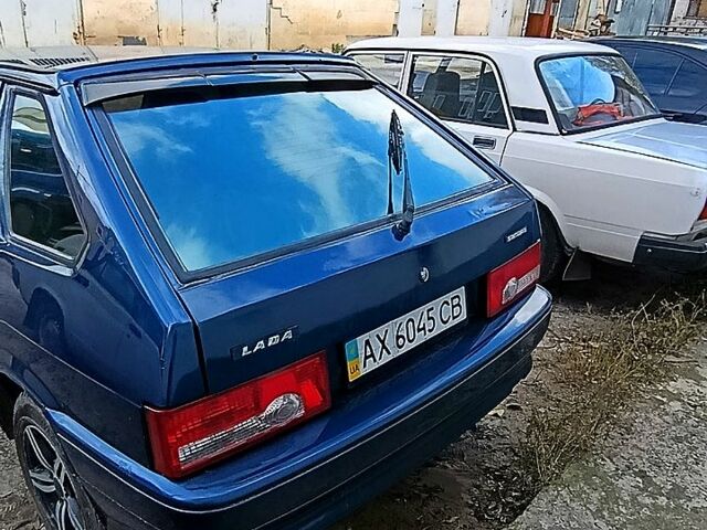 Синий ВАЗ 2114 Самара, объемом двигателя 1.5 л и пробегом 300 тыс. км за 1750 $, фото 1 на Automoto.ua