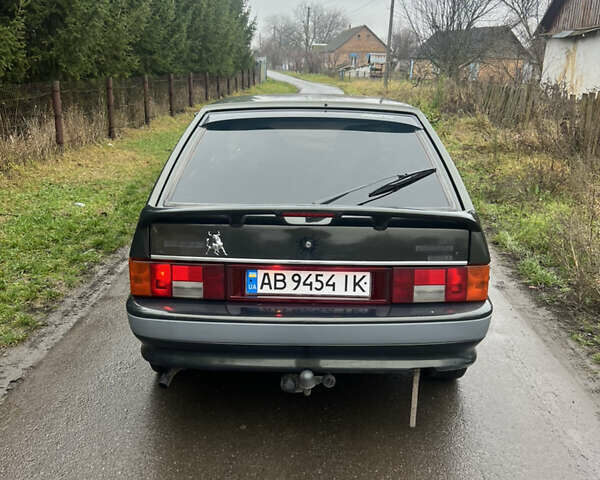 Зеленый ВАЗ 2114 Самара, объемом двигателя 1.5 л и пробегом 200 тыс. км за 1999 $, фото 3 на Automoto.ua