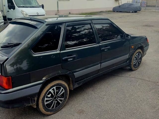 Зелений ВАЗ 2114 Самара, об'ємом двигуна 1.5 л та пробігом 210 тис. км за 1400 $, фото 5 на Automoto.ua