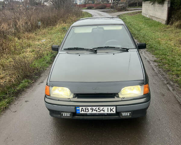 Зеленый ВАЗ 2114 Самара, объемом двигателя 1.5 л и пробегом 200 тыс. км за 1999 $, фото 2 на Automoto.ua