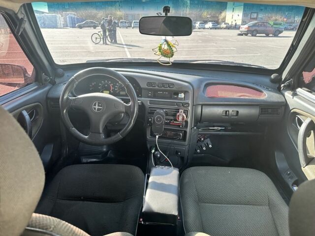 Зелений ВАЗ 2114 Самара, об'ємом двигуна 1.5 л та пробігом 195 тис. км за 1200 $, фото 6 на Automoto.ua