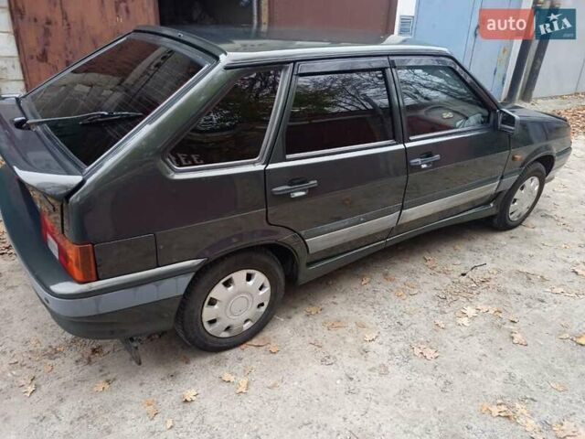 Зеленый ВАЗ 2114 Самара, объемом двигателя 1.5 л и пробегом 186 тыс. км за 2500 $, фото 5 на Automoto.ua