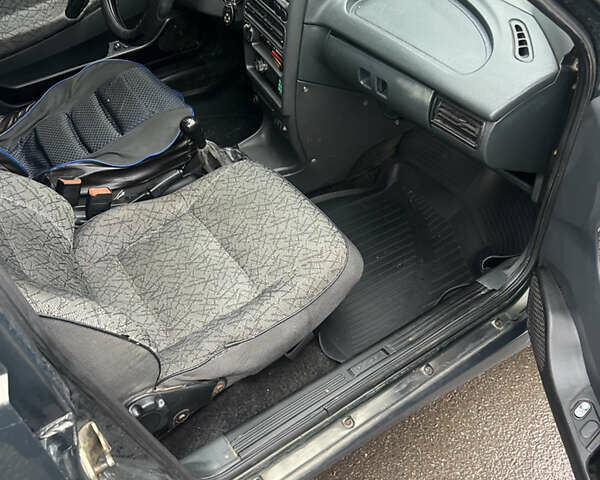 Зеленый ВАЗ 2114 Самара, объемом двигателя 1.5 л и пробегом 200 тыс. км за 1999 $, фото 6 на Automoto.ua