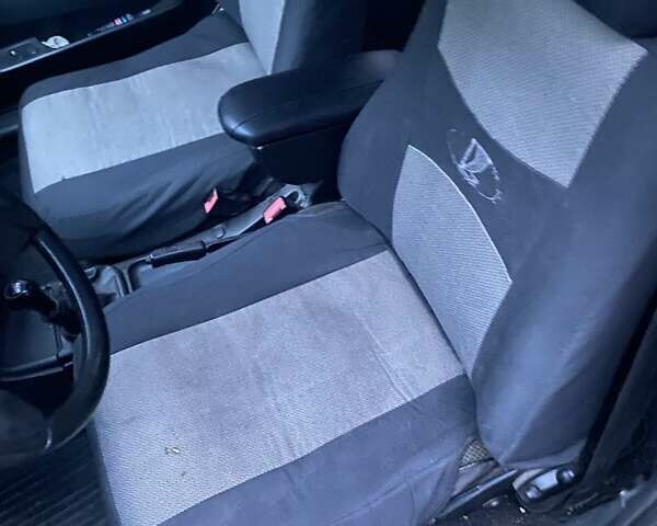 Зеленый ВАЗ 2114 Самара, объемом двигателя 1.6 л и пробегом 245 тыс. км за 1350 $, фото 9 на Automoto.ua