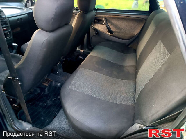 Зеленый ВАЗ 2114 Самара, объемом двигателя 1.6 л и пробегом 250 тыс. км за 1350 $, фото 9 на Automoto.ua