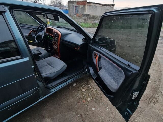 Зеленый ВАЗ 2114 Самара, объемом двигателя 1.6 л и пробегом 188 тыс. км за 1700 $, фото 10 на Automoto.ua